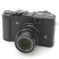FUJIFILM X10