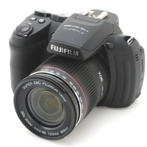 FUJIFILM FinePix HS20EXR