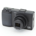 RICOH GR DIGITAL IV