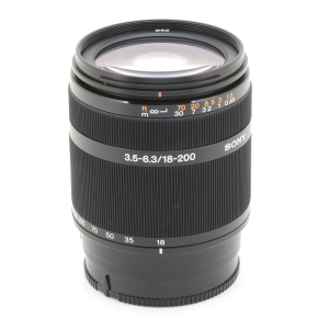 SONY DT 18-200mm F3.5-6.3
