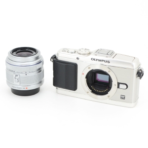 OLYMPUS PEN E-P3 レンズキット(シルバー)