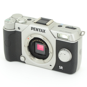 PENTAX Q10 (シルバー)