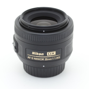 Nikon AF-S DX 35mm F1.8 G
