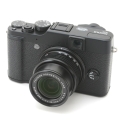 FUJIFILM X10