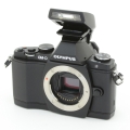 OLYMPUS OM-D E-M5 (ブラック)