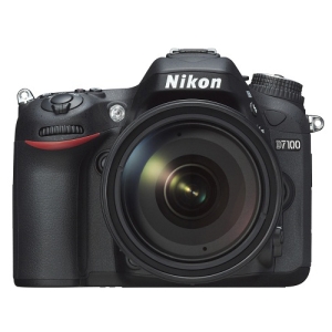 Nikon D7100 18-200 VR II レンズキット Nikon D7100 18-200 VR II レンズキット