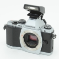 OLYMPUS OM-D E-M5 (シルバー)