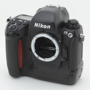 Nikon F5