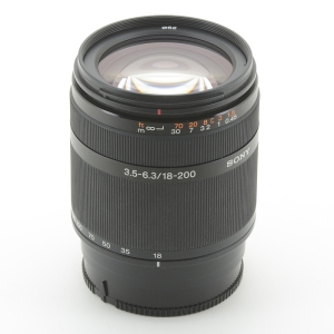 SONY DT 18-200mm F3.5-6.3