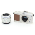 OLYMPUS PEN E-P2レンズキット(シルバー) OLYMPUS PEN E-P2レンズキット(シルバー)