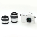 Nikon Nikon 1 V1 ダブルズームキット (ホワイト)