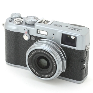 FUJIFILM FinePix X100