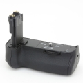 Canon バッテリーグリップBG-E11