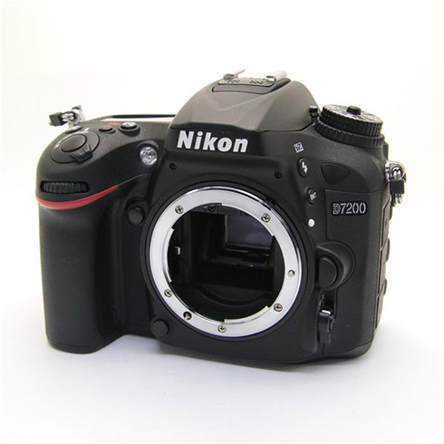 Nikon D7200
