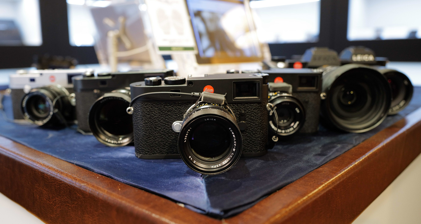 本館B1階Leica