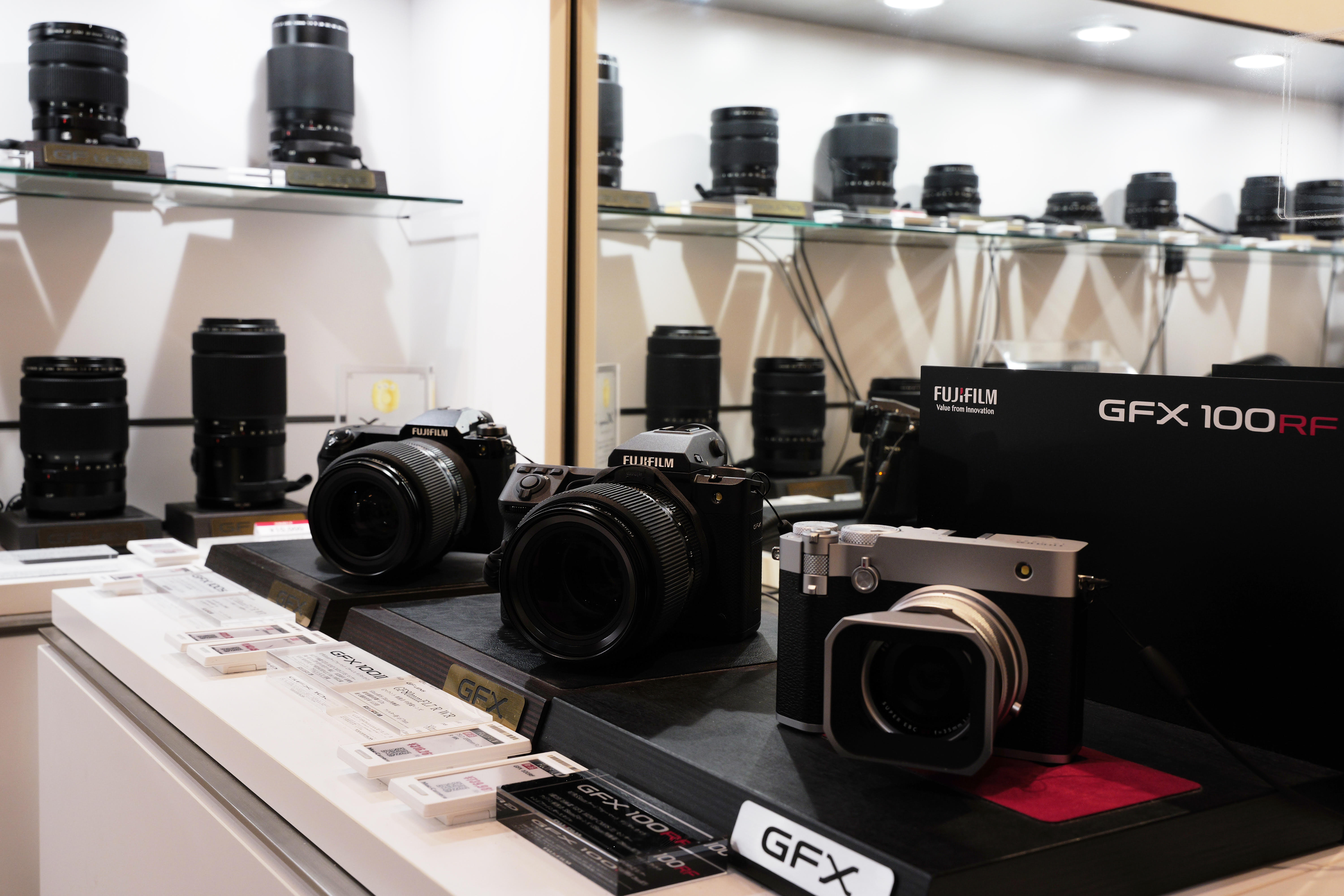 本館B1階 FUJIFILM