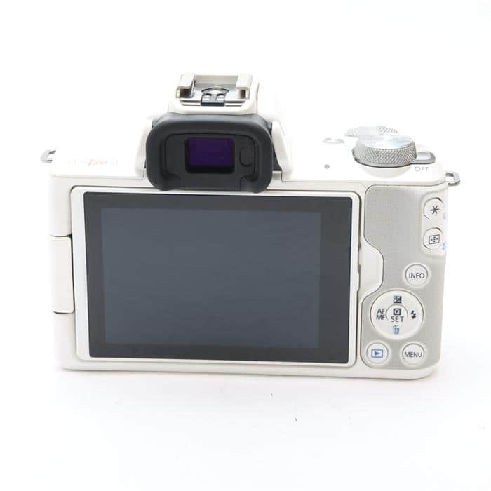 EOS Kiss M ダブルズームキット