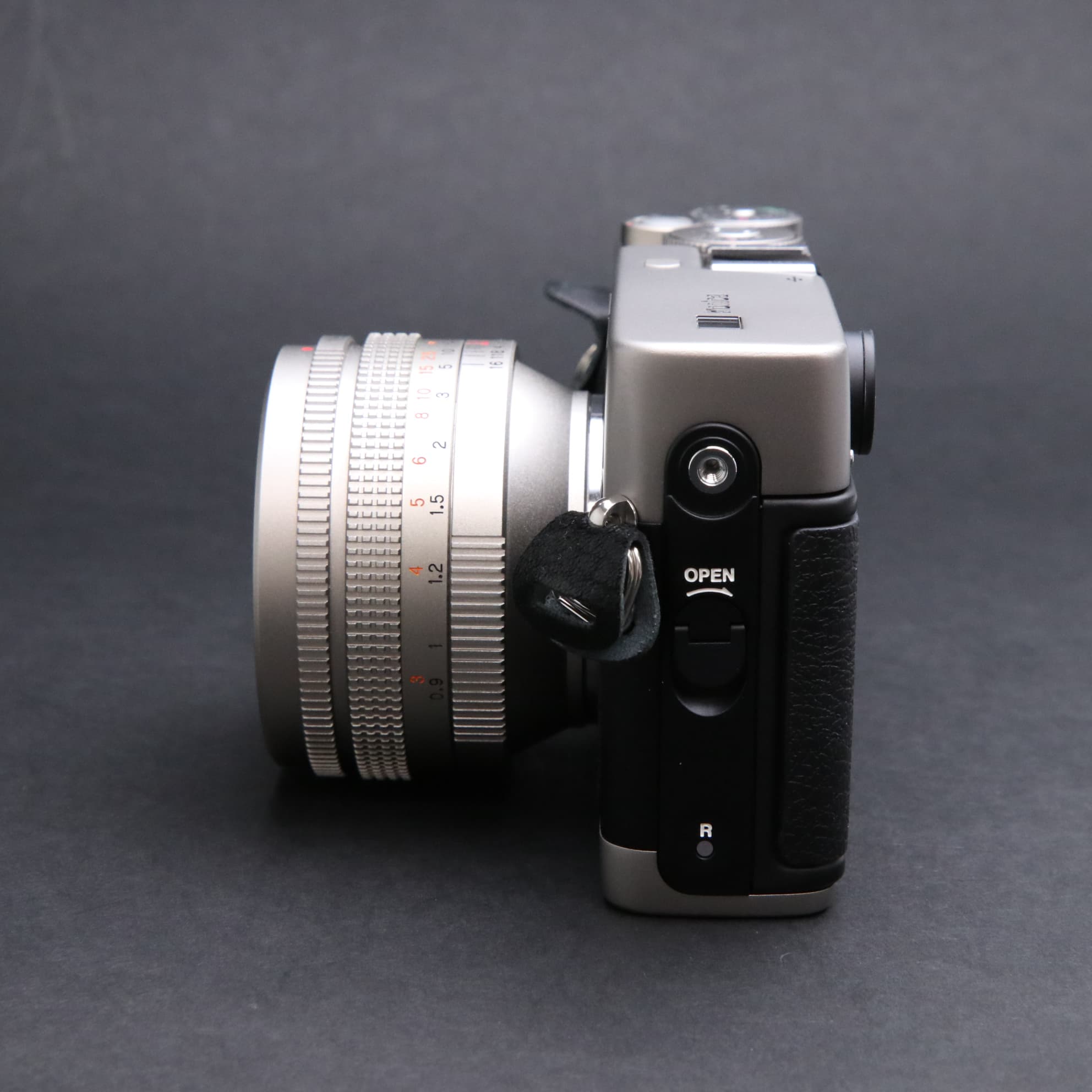 中古)Konica (コニカ) HEXAR RF Limited + M-HEXANON 50mm F1.2 セット