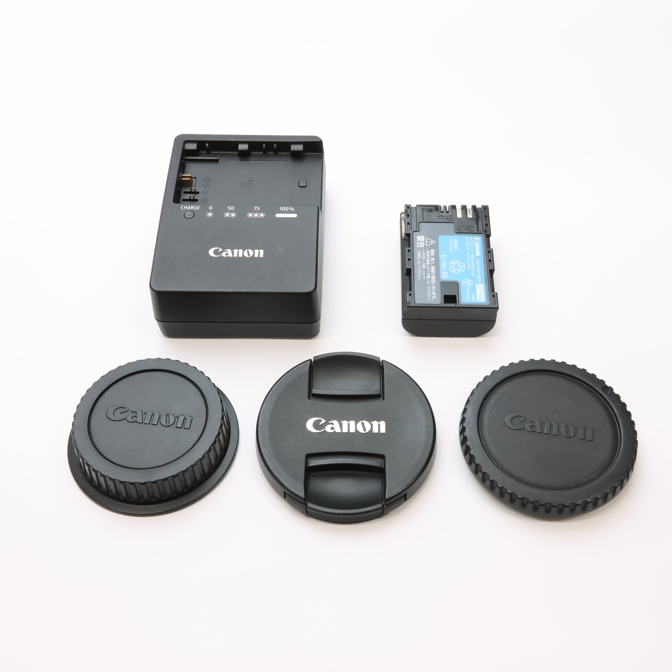 中古)Canon (キヤノン) EOS 90D EF-S18-135 IS USM レンズキット（商品 