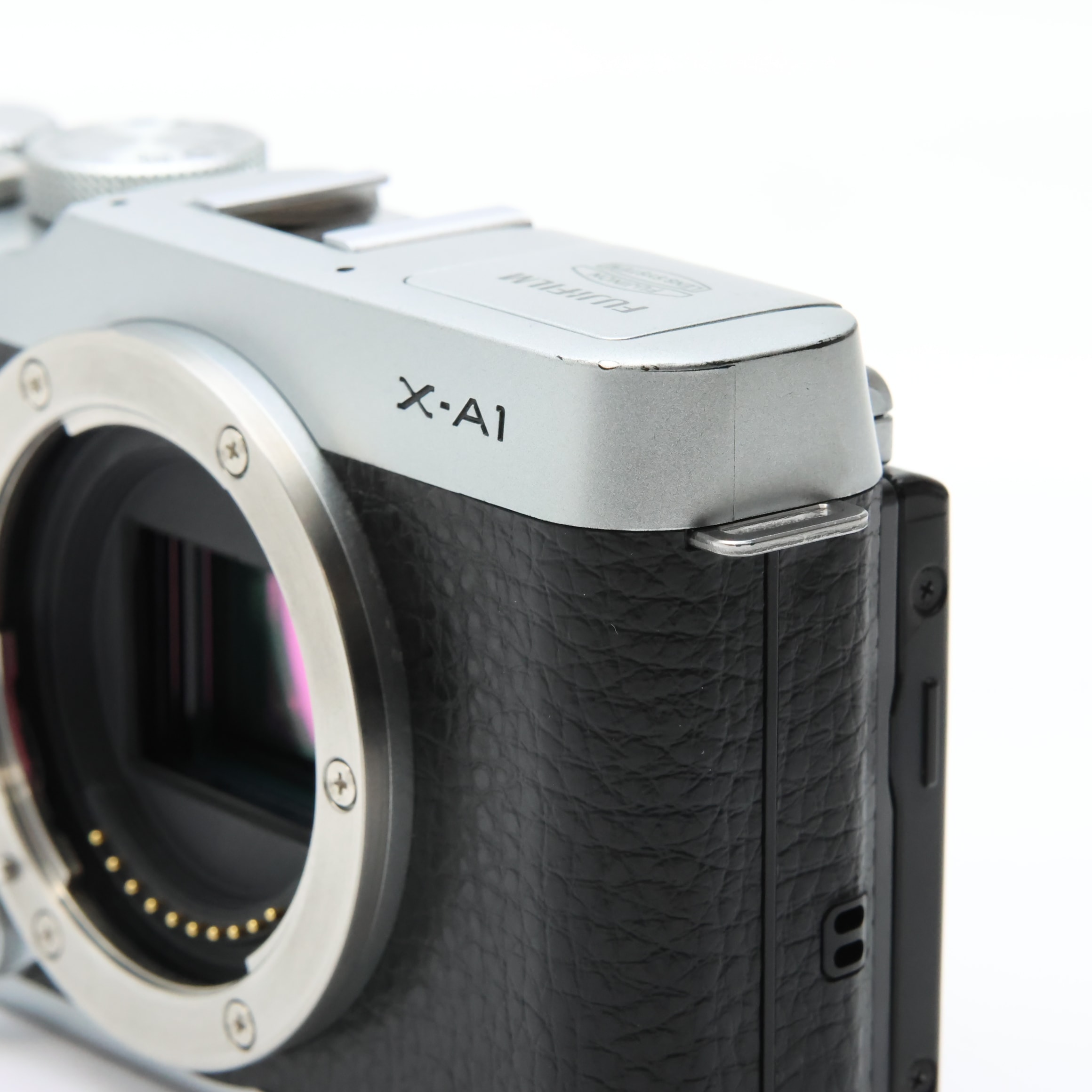 中古)FUJIFILM (フジフイルム) X-A1 ボディ シルバー（商品ID