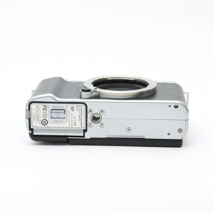 中古)FUJIFILM (フジフイルム) X-A1 ボディ シルバー（商品ID