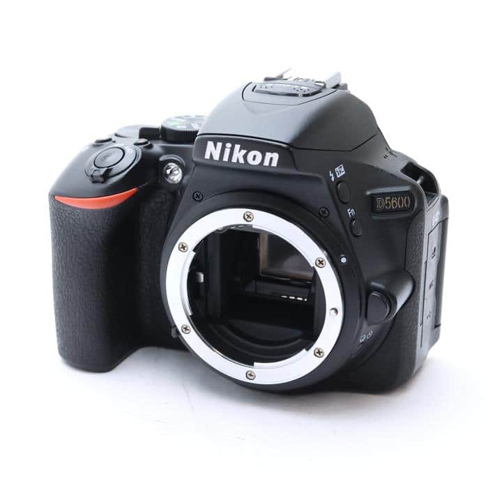 D5600 ボディ
