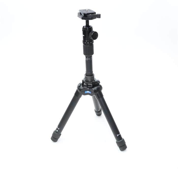 Velbon三脚 UT-53Q + 雲台 QHD-U5D Velbon（ベルボン） 小型トラベル三脚 UT-53 - ハクバ写真産業