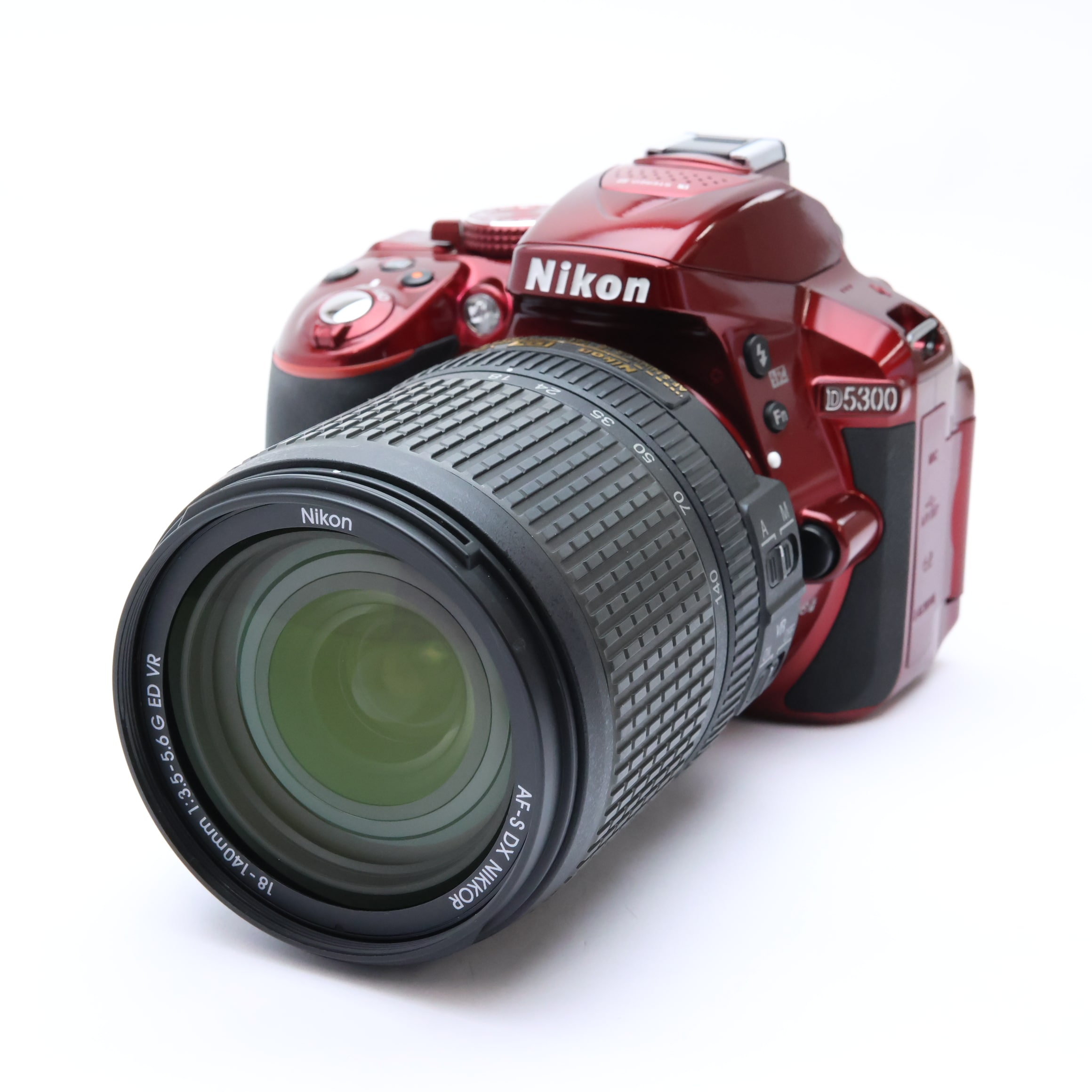 中古)Nikon (ニコン) D5300 18-140 VR レンズキット レッド（商品ID 