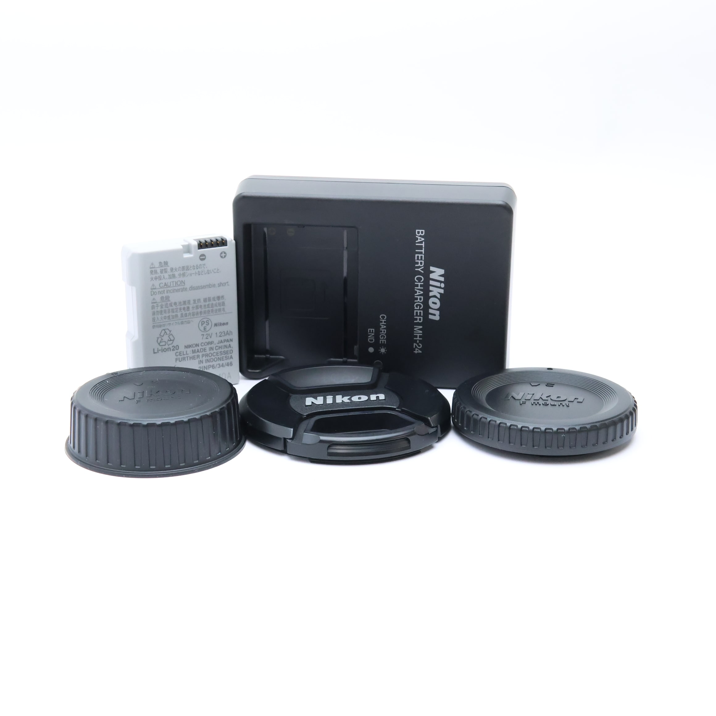 中古)Nikon (ニコン) D5300 18-140 VR レンズキット レッド（商品ID 