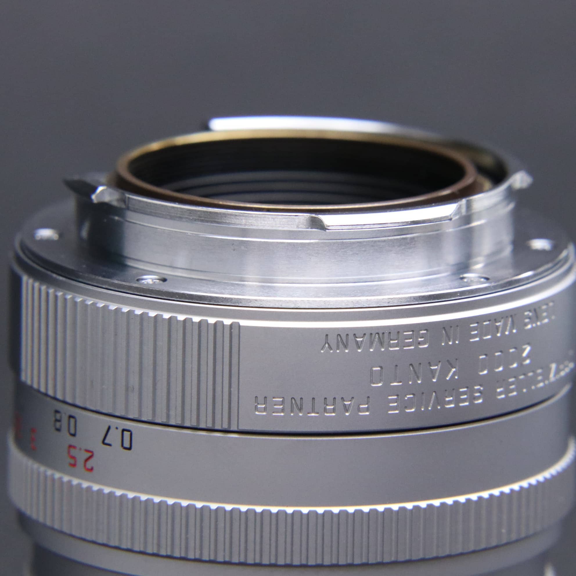 【保証書あり】ライカ ズミクロン M50mm F2 レンズフード組込 シルバー LEICA - 【保証書あり】ライカ ズミクロン M50mm F2 レンズフード組込