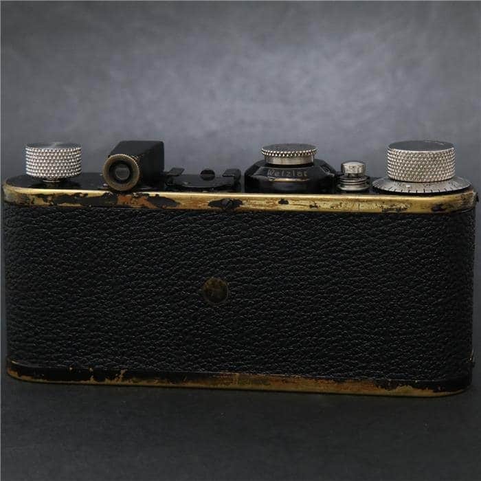 LEICA - 【中古】(ライカ) Leica A型 ブラック (近接新エルマー50mm F3.5付) 中古】(ライカ) Leica A型 ブラック (近接新エルマー50mm F3.5付