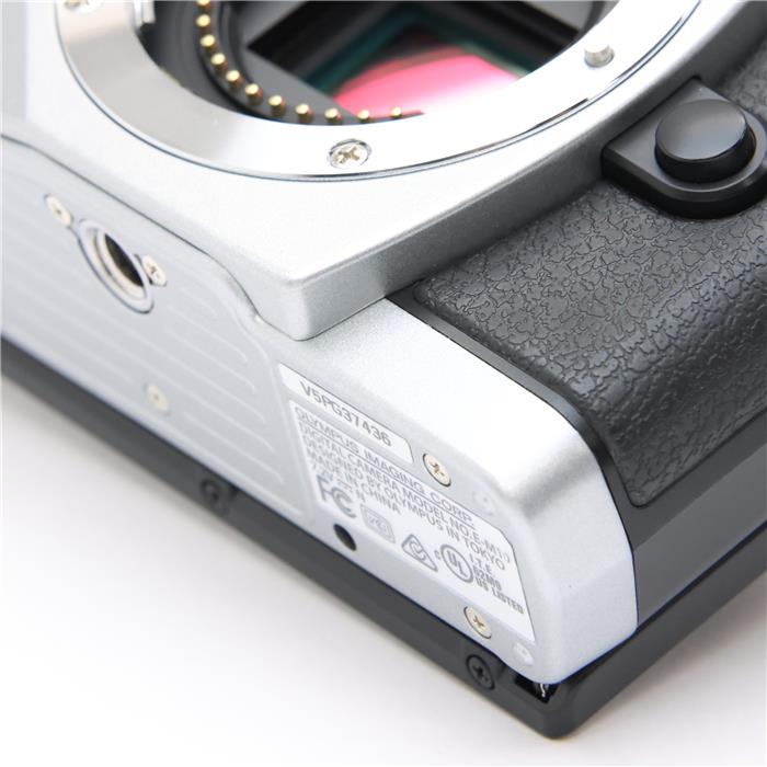 中古)OLYMPUS (オリンパス) OM-D E-M10 ボディ シルバー（商品ID