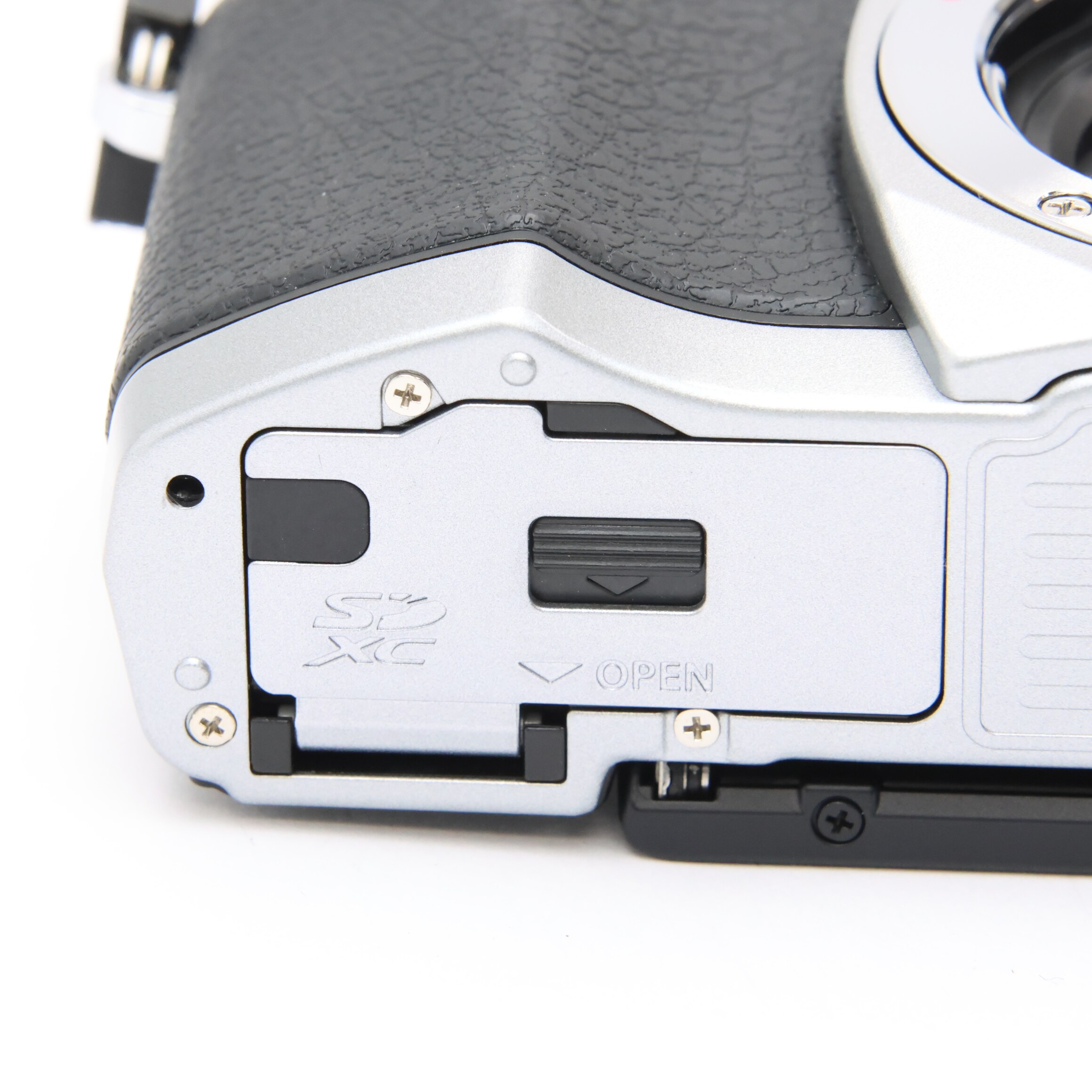 中古)OLYMPUS (オリンパス) OM-D E-M10 ボディ シルバー（商品ID