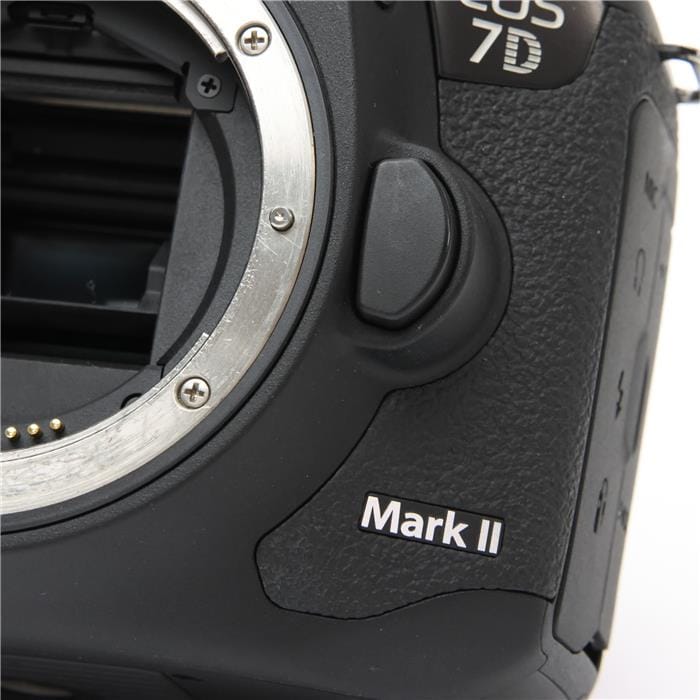 Canon (キヤノン) EOS 7D Mark II ボディ マップカメラ：カメラファン