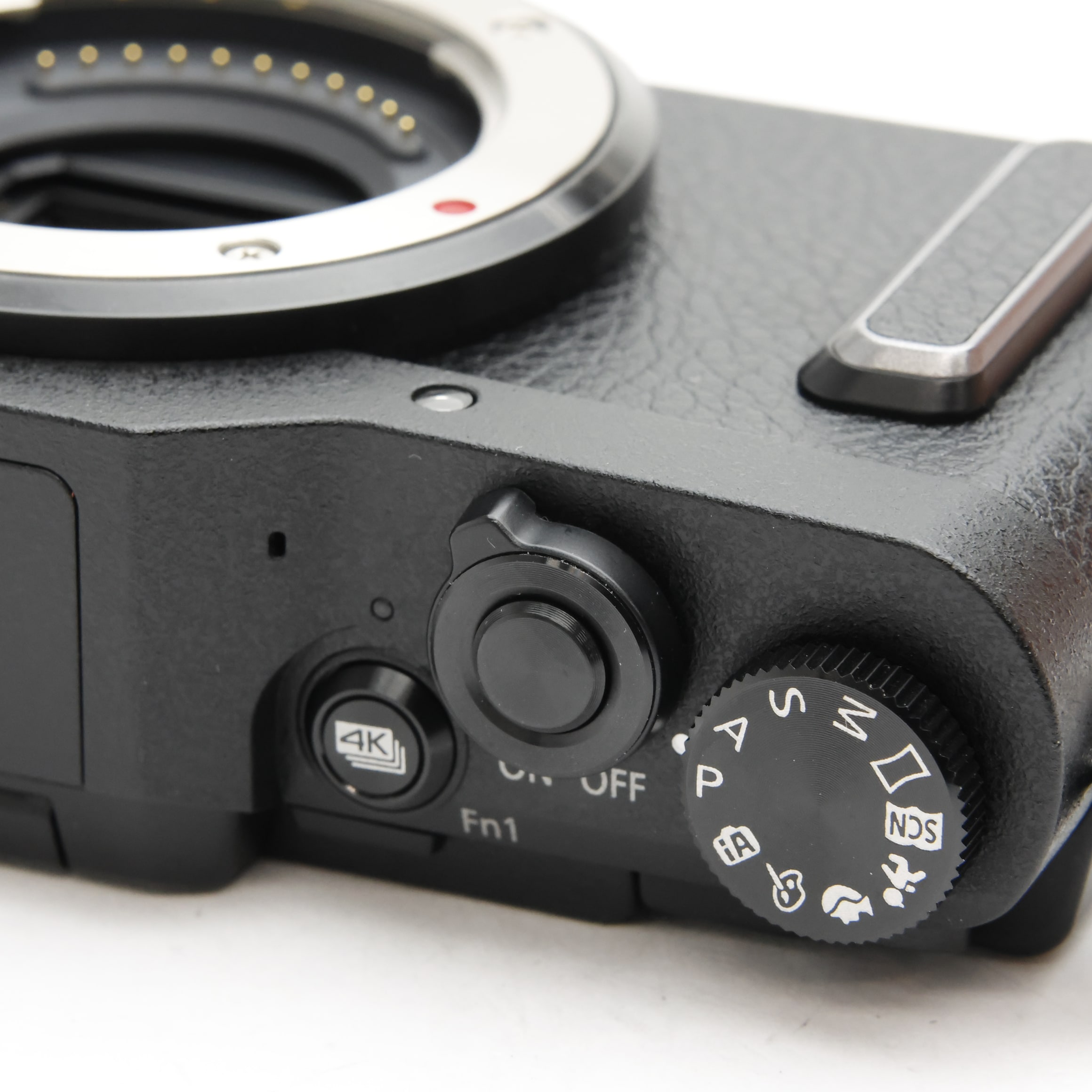 中古)Panasonic (パナソニック) LUMIX GF10 ボディ DC-GF10 ブラック