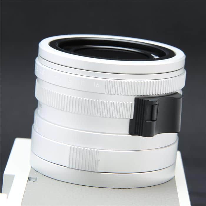 Q2 Ghost by HODINKEE