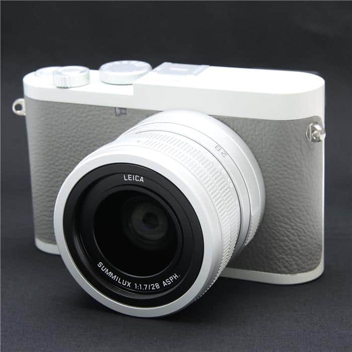 Q2 Ghost by HODINKEE