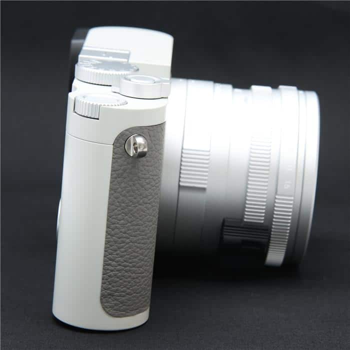 Q2 Ghost by HODINKEE