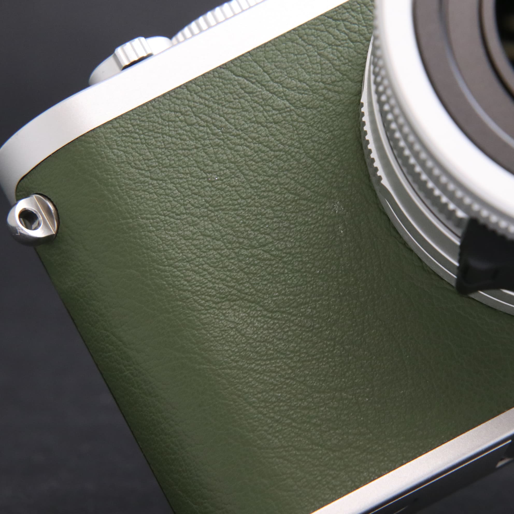 中古)Leica (ライカ) Q(Typ116) khaki（商品ID：3717017030032）詳細