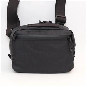 「INDUSTRIA」萩庭桂太が理想とするカメラバッグ」 新品)INDUSTRIA（インダストリア） 萩庭桂太氏が理想とする U.Lカメラ