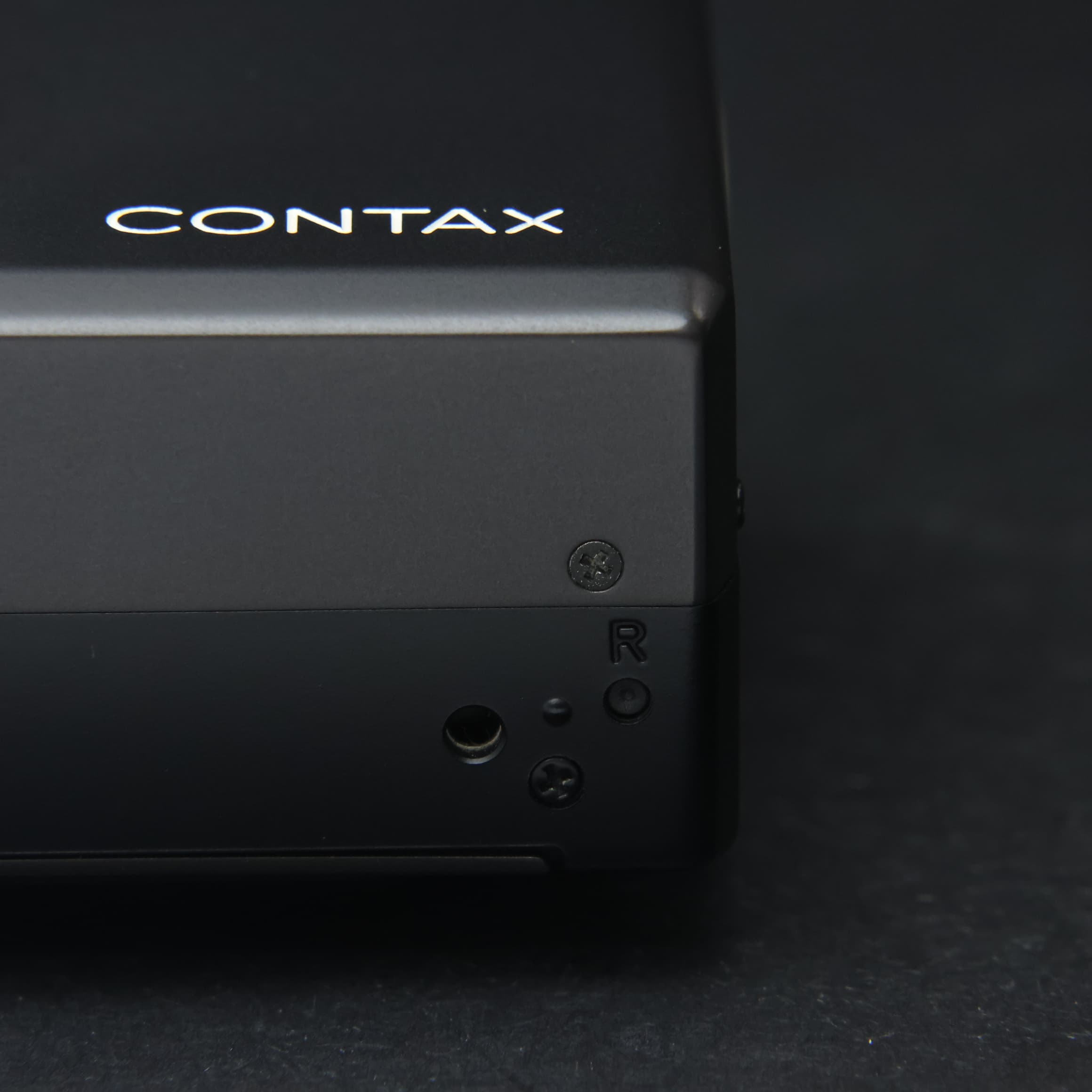 【超貴重・超美品】CONTAX T3 ブラック ケース付き 訳あり コンタックス 中古)CONTAX (コンタックス) T3 チタンブラック（商品ID