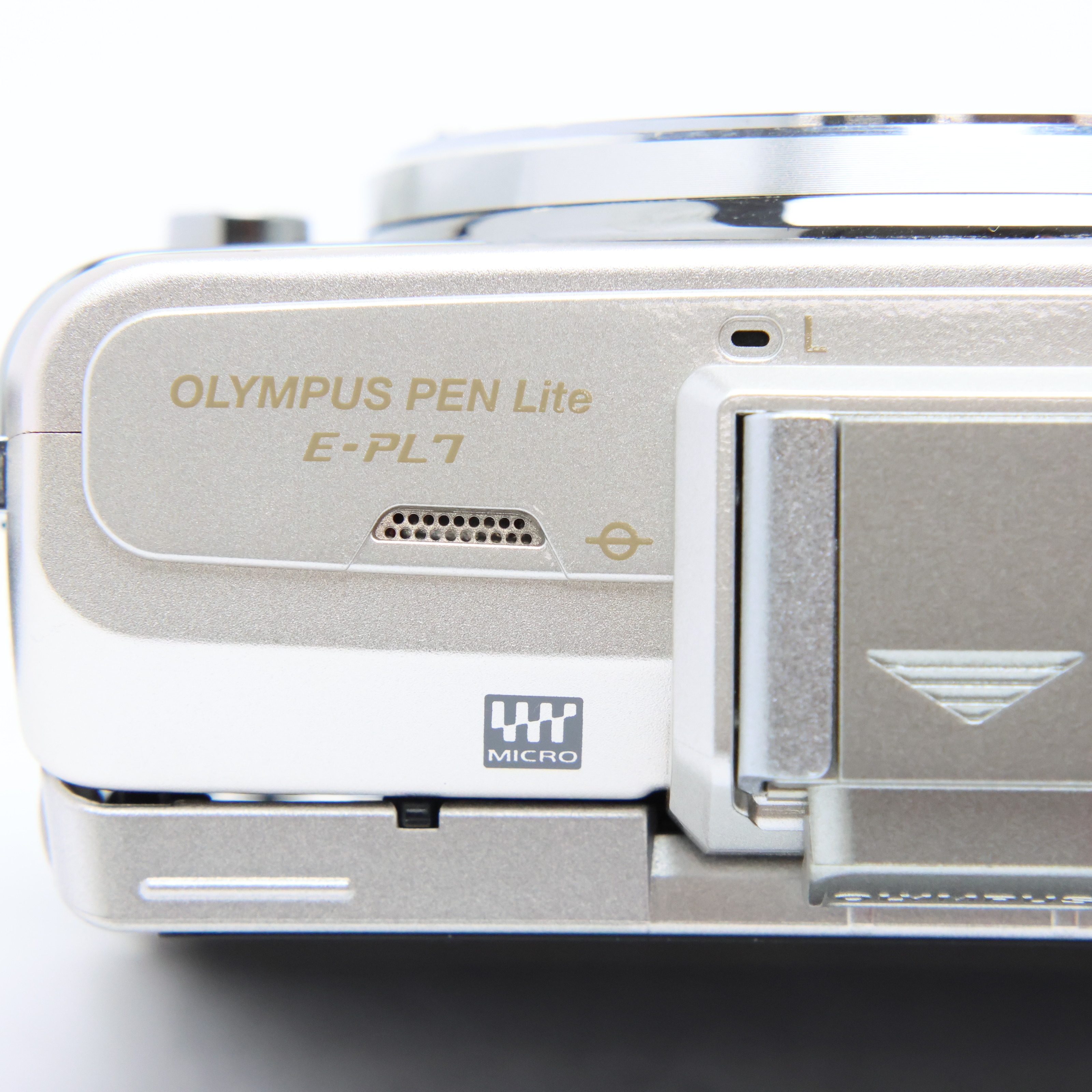 中古)OLYMPUS (オリンパス) PEN Lite E-PL7 ボディ シルバー（商品ID