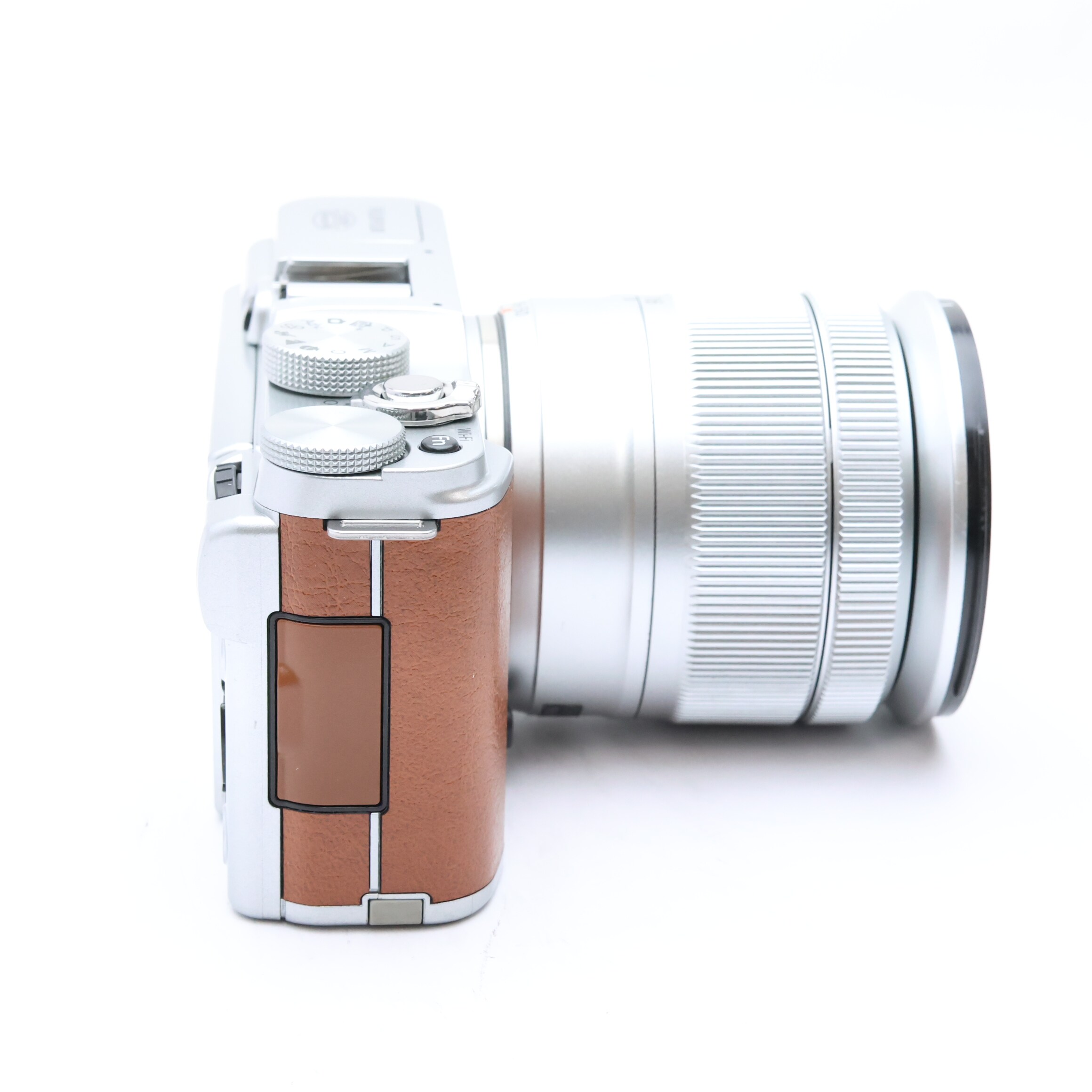 中古)FUJIFILM (フジフイルム) X-M1 レンズキット ブラウン ブラウン 