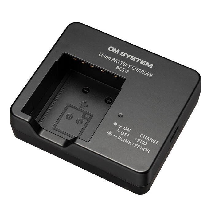 新品)OM SYSTEM（オーエムシステム） リチウムイオン充電器 BCS-7