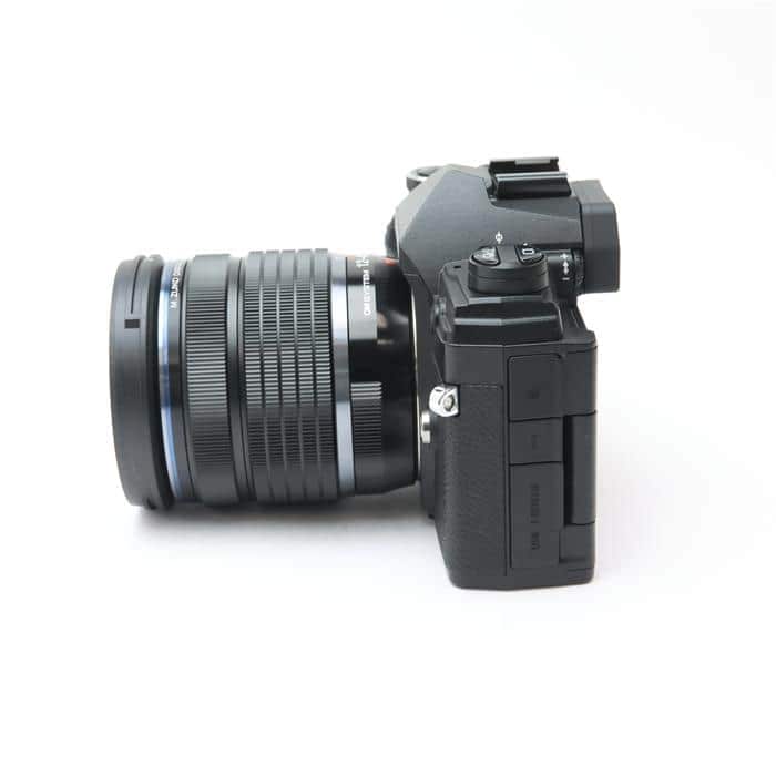 OM-5 12-45mm F4.0 PRO レンズキット