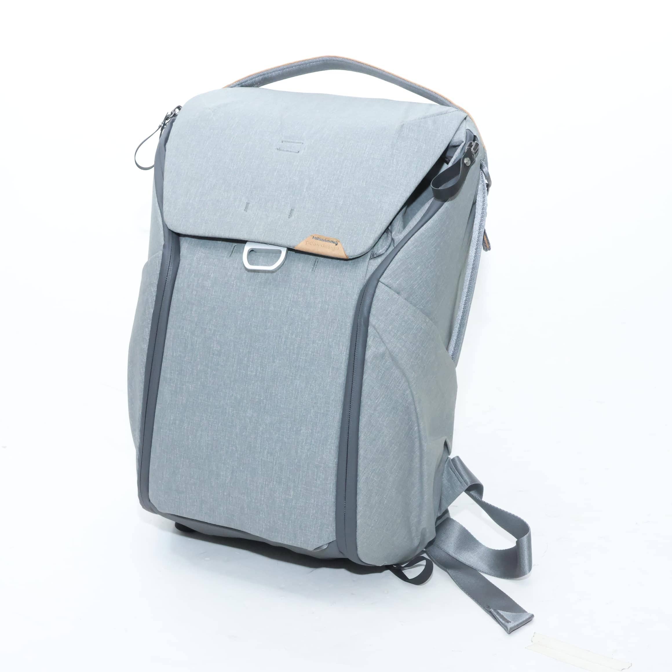 中古)peak design (ピークデザイン) エブリデイバックパック 20L V2 