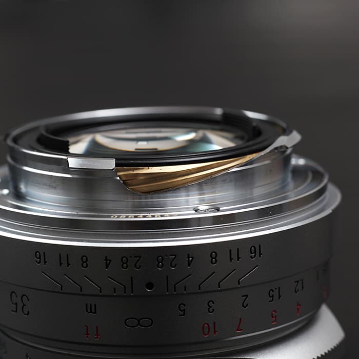 新品)Voigtlander (フォクトレンダー) NOKTON Classic 35mm F1.4 MC VM