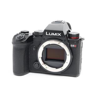 17000→15000円に　LUMIX レッドカメラ 　カメラバッグ付き（中古） lumix」「デジタルカメラ」「中古商品」の商品検索結果 | デジタル
