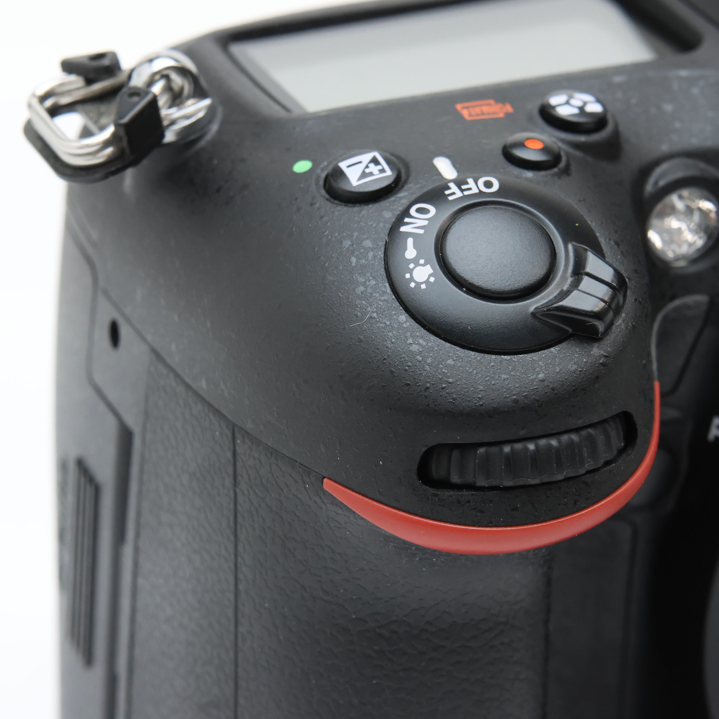 ニコン Nikon D7100 ボディ デジタル 一眼レフカメラ 【】 【公式通販】