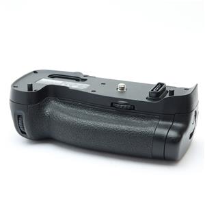Nikon (ニコン) マルチパワーバッテリーパック MB-D17」の商品検索結果